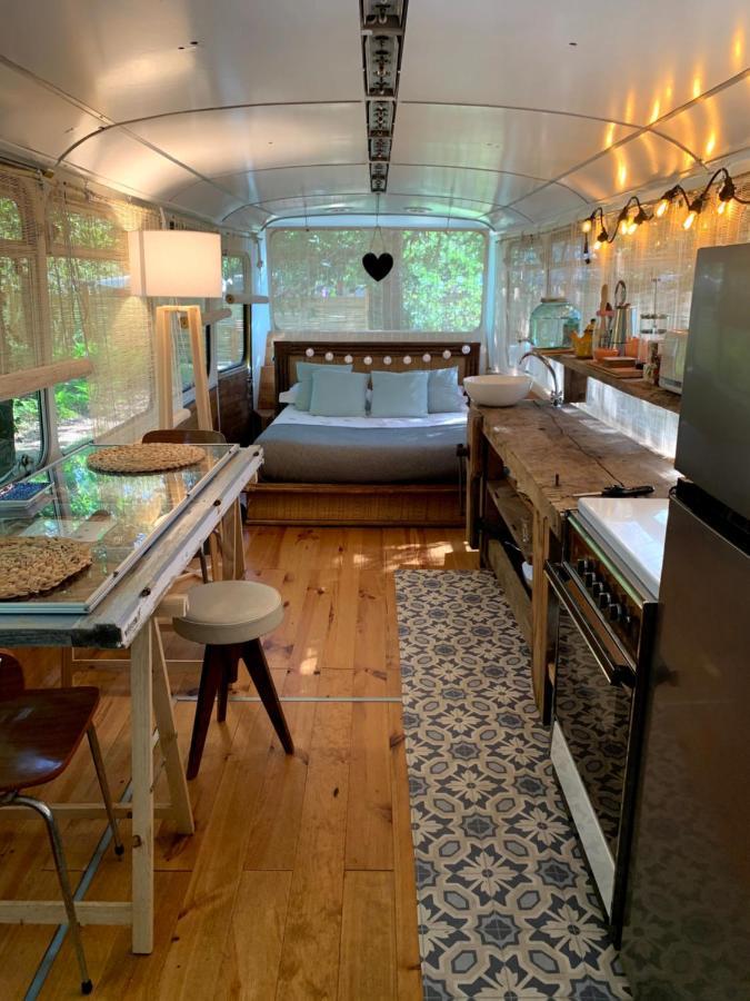 Magic Roof Top Bus With Big Bath In The Tree Forest! Mimizan Exterior foto